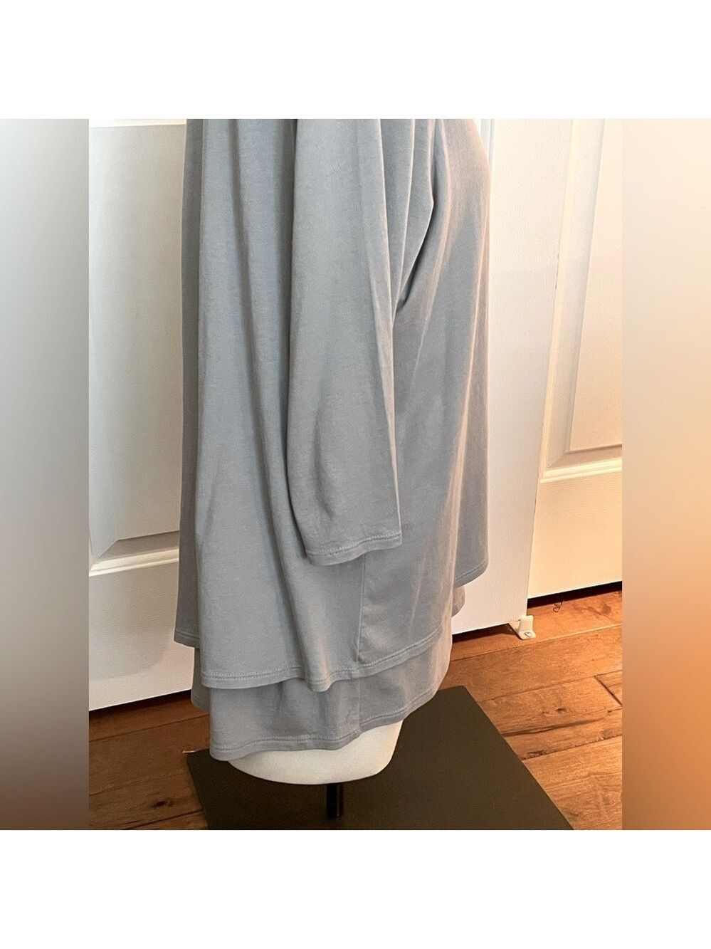 Elliptical Layered Tunic Top - Picture 2 of 4